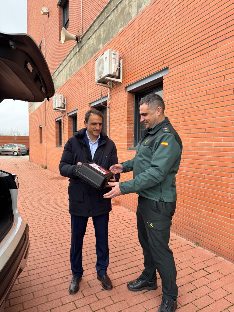 desfibrilador guardia civil